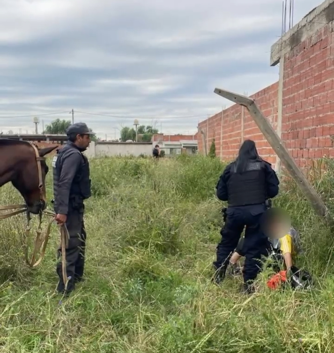 Recorrida preventiva termina con aprehensión y secuestro de cocaína en Barrio Cerro Rico