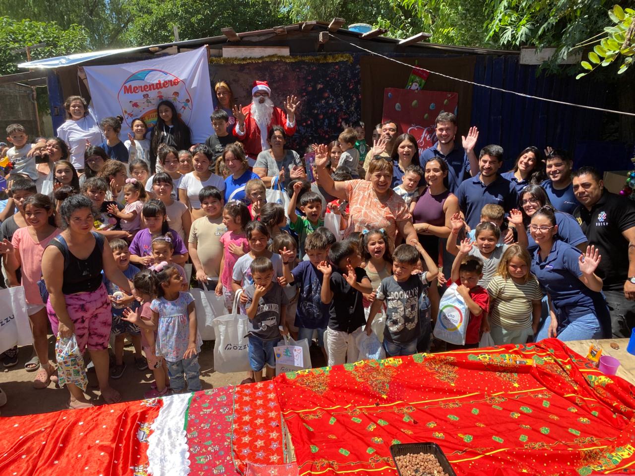 Peluquería solidaria en el barrio Amancay